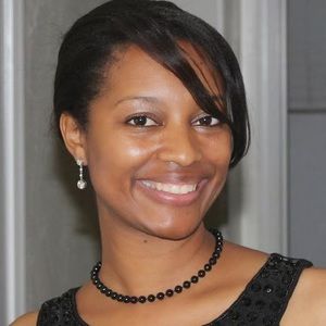 Meet your Posher, Ebony